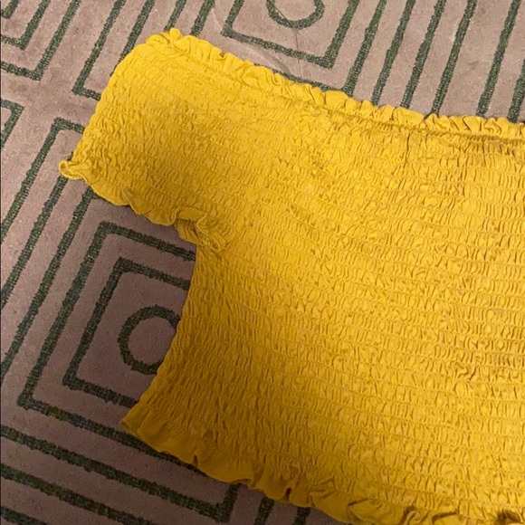 NWT Love Tree cropped off the shoulder top - Picture 2 of 5